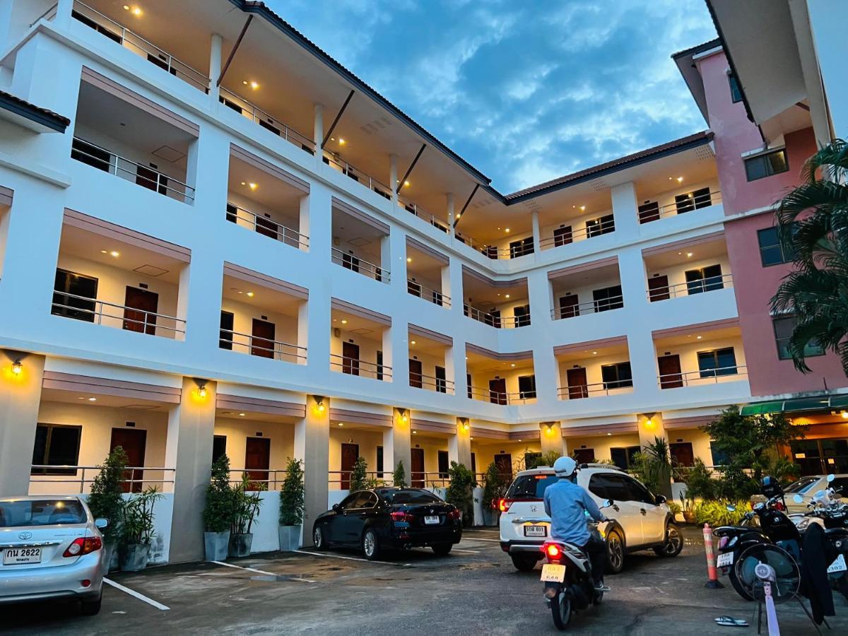 Jj Palace เจเจ พาเลซ Ban Si Than Exteriör bild