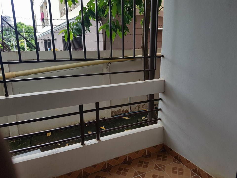 Jj Palace เจเจ พาเลซ Ban Si Than Exteriör bild